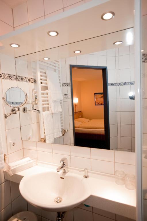 Akzent Hotel Hubertus Melle Ngoại thất bức ảnh